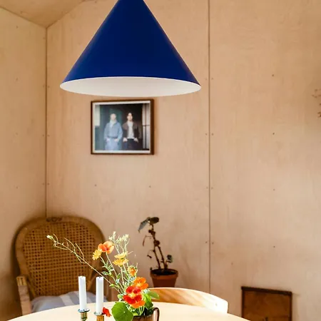 Family House For Design Lovers At Heatherhill